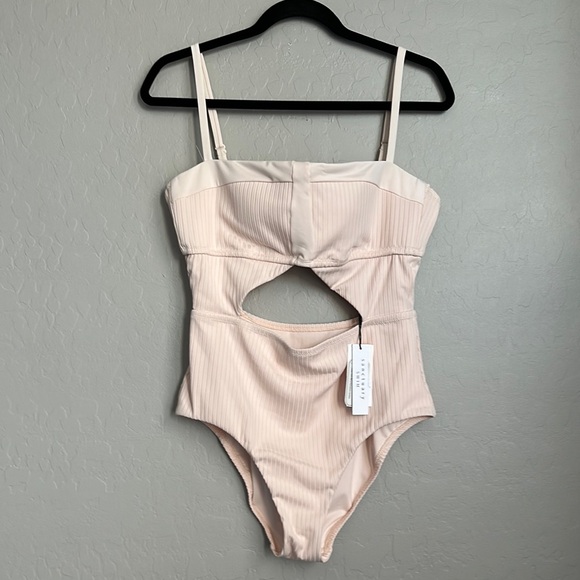 Sanctuary Splice Mio One-Piece Swimsuit - Picture 2 of 10